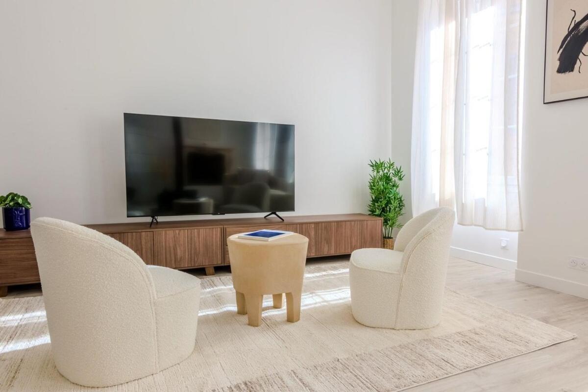 Lux Ph Gem 3br 200m Palais And Apartment